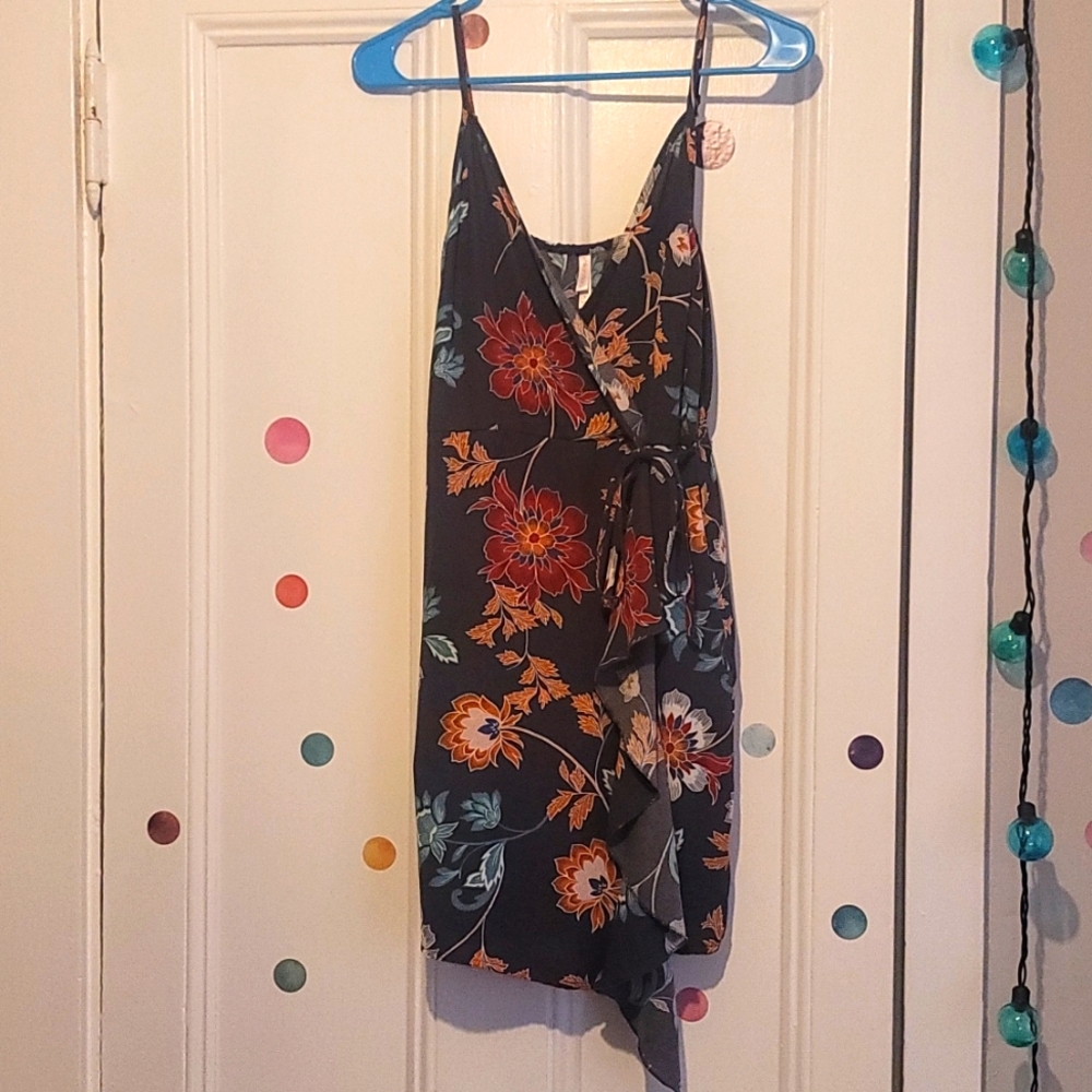Small floral xhilaration dress